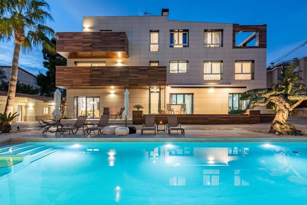 ミアミ・プラトーヤLusso E Relax Con Piscina A 2 Minuti Dal Mareアパートメント エクステリア 写真